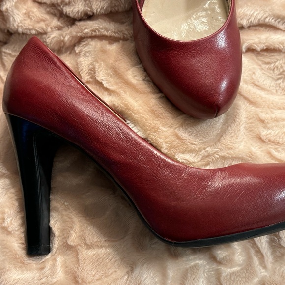 Franco Sarto platform stiletto size 9 burgundy brand new - Picture 3 of 6